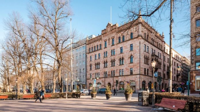 Eteläesplanadi 12